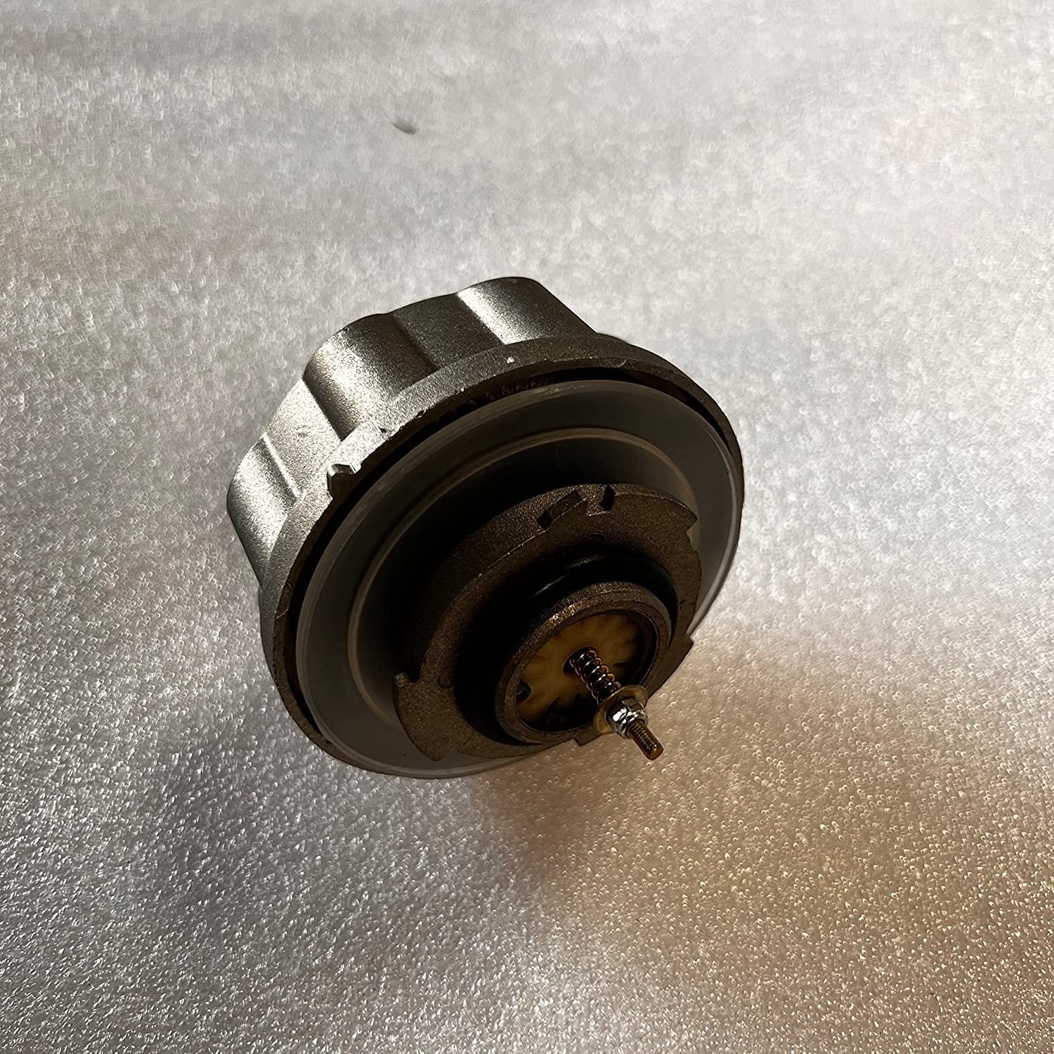 E131-0253 BREATHER ASSY ( OIL CAP AND CASE) FITS HYUNDAI R210-3 R220 R200 R280