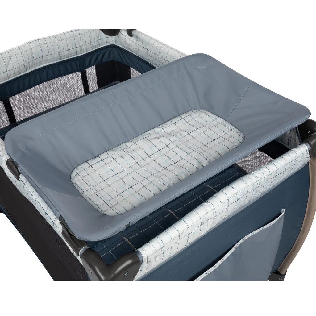 Monbebe Willow Rocking Play Yard with Full Size Bassinet, Plaid