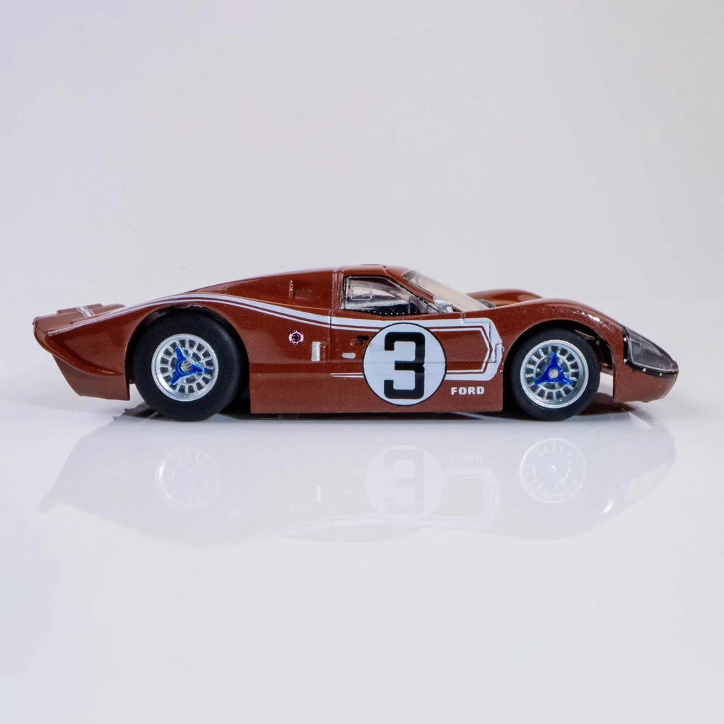 AFX Racing Ford GT40 Mark IV No.3 LeMans HO Scale Slot Car