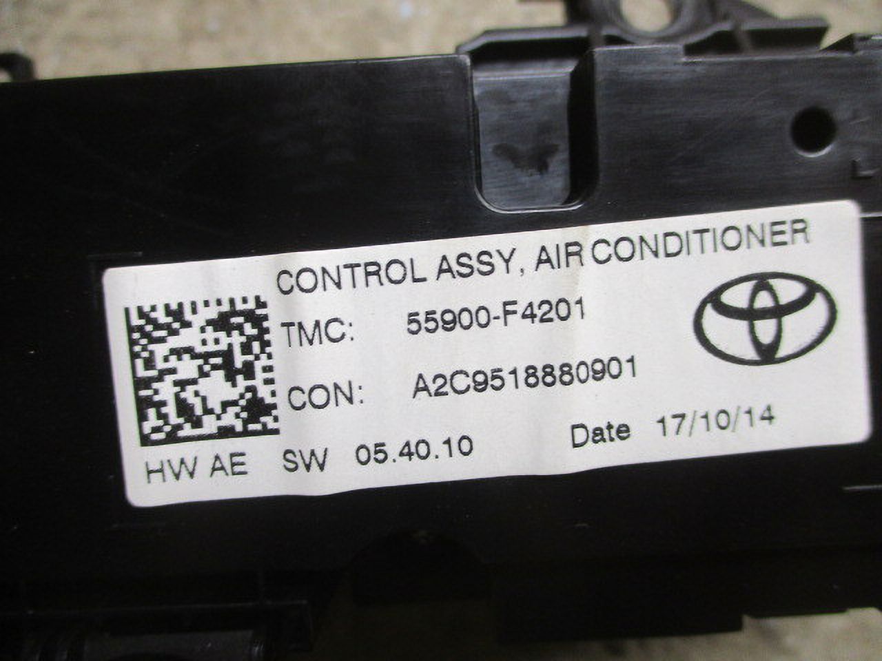 Pre-Owned Toyota C-HR Automatic Climate AC Heater Temperature Control OEM LKQ (Good)