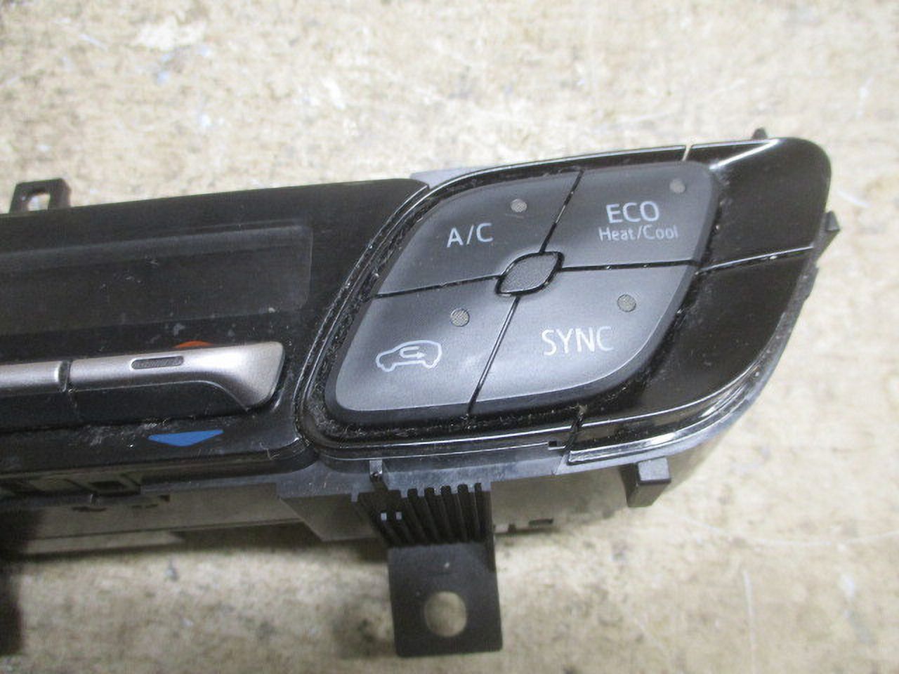 Pre-Owned Toyota C-HR Automatic Climate AC Heater Temperature Control OEM LKQ (Good)