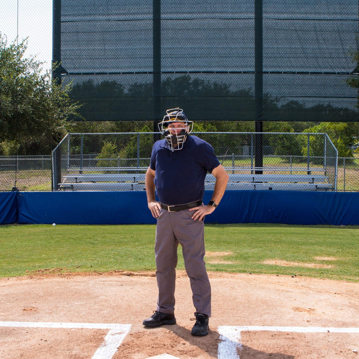 Champion Sports Umpire Chest Protector: 3 Millimeter Molded Plate Armor Style Softball & Baseball Chest Protector - 16" - Black